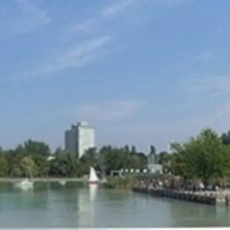 Diofa Nyaralo Feriehus Balatonalmádi