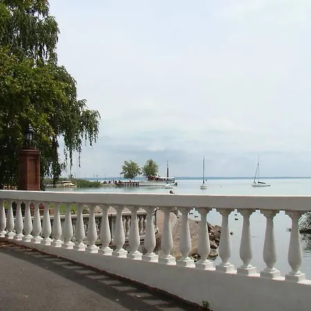 Diofa Nyaralo بيت للعطل Balatonalmádi