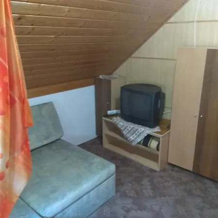بيت للعطل Diofa Nyaralo